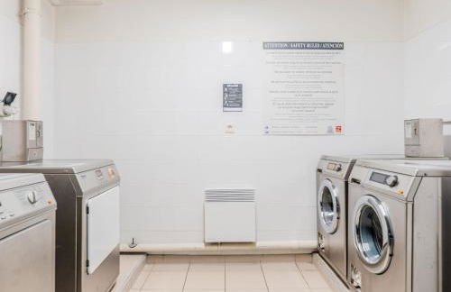 Séjours & Affaires Nantes La Beaujoire - Foto 2