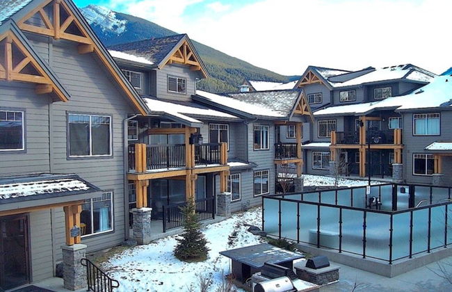 Copperstone Resort - Mountain View Suite - Photo 40