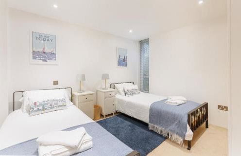 The Deck House - Seafront Upside-Down House with Solent Views, Gurnard - Foto 17