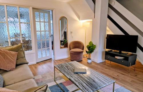 Central modern home with parking - Foto 8