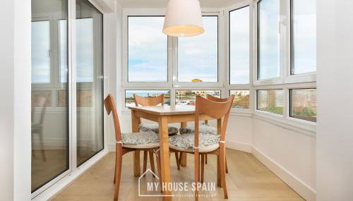 MyHouseSpain - Primera línea de playa con parking - Foto 4