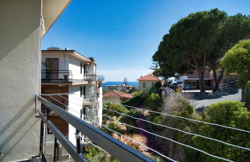 Iridea Holiday Home - Stunning Sea View Terraces in Sanremo - Foto 33