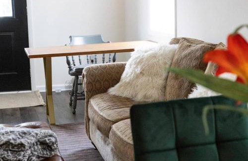 Private Classy 2nd Flr 3 Bed Apt Near Downtown - Foto 40