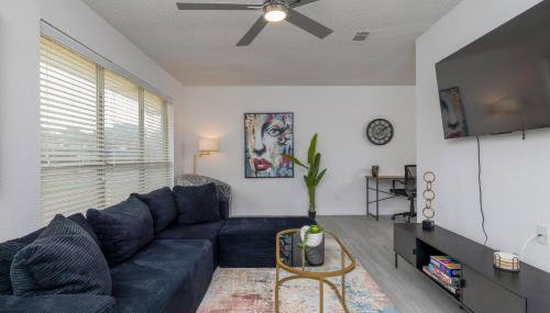 Fenced Yard - Garage - Workspace - Pet Friendly - Foto 3