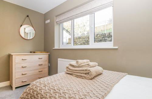 Bishop Fell - Foto 21