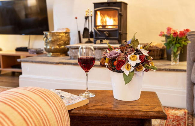 Ingleton - 2 Bed Cottage - Sleeps 4 - Pet Friendly - Foto 22