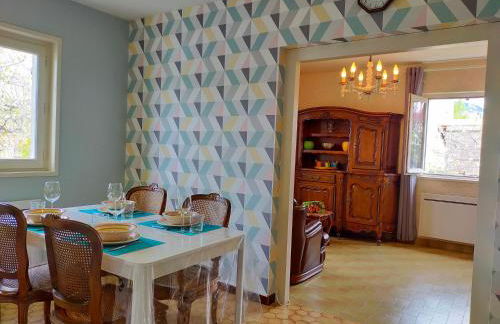 Chez Tata Malou - Maison avec jardin, cour fermée, proche toutes commodités - Foto 7