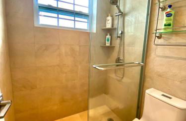 Premium Modern waterfront apartment with Miami Skyline view on the bay 5 mins drive to Miami Beach with free parking - Foto 22