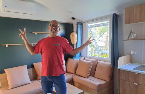 Mobile-home dans camping 4 étoiles - Foto 2