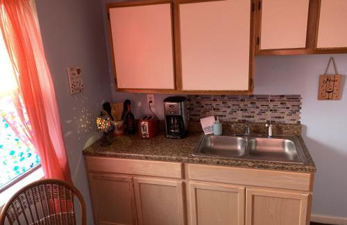 Break Side Studio #5 apts - Photo 6