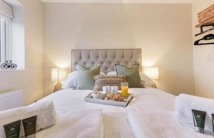 Hareshaw House - Photo 15