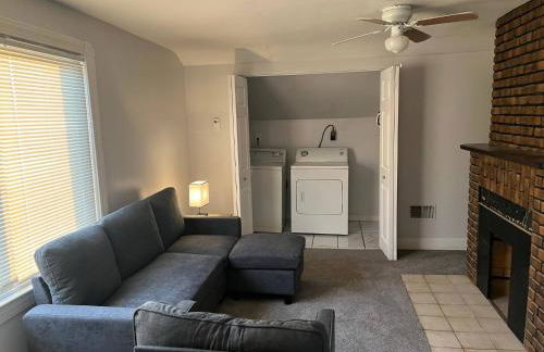 Cleveland Airport - 2nd Floor - WonDos Apartment - Foto 2