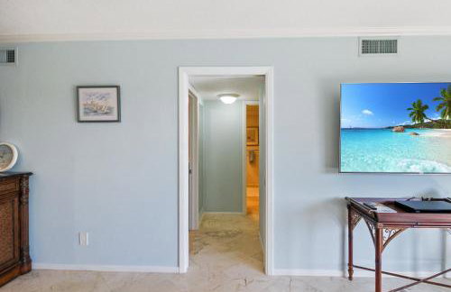 LBK 2BR Condo on the Bay with Water Views Beachbound Bliss - Foto 20