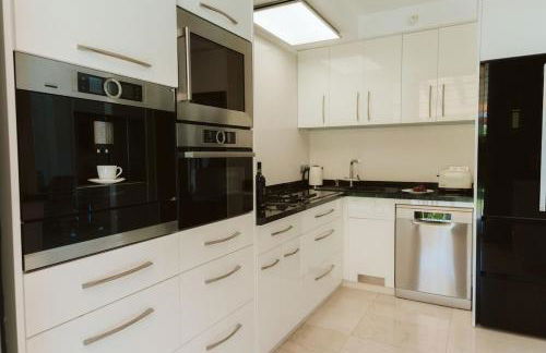 Villa Helene Tauro, Heated Pool, Wi-Fi, BBQ - Photo 8