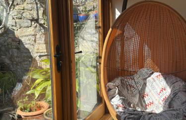 The Oak House - Photo 3