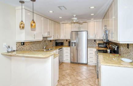 1255-602 Enjoy this Seaside Paradise - Foto 13