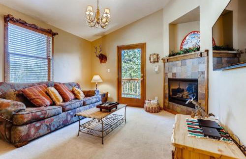 Lovely House Tucked in the Pines with Private Hot Tub - Pura Vida - Foto 20