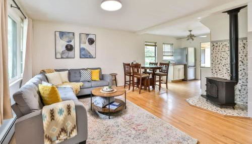 Hunter Hideaway with Hot Tub - Foto 4