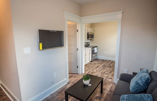 Brand NEW Large Impressive House Near Downtown! - Photo 23