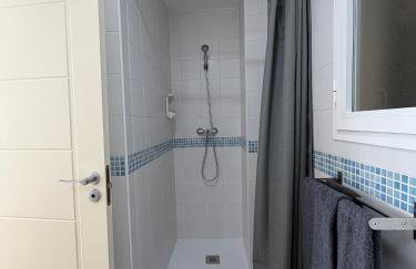 Apartahotel Moderno y Económico para 2 personas a 10 minutos de Sevilla con fácil aparcamiento - Photo 40