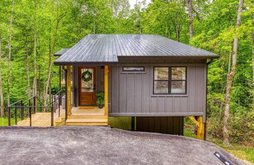 Peaceful Smoky Treehouse| Hot Tub • Hammock • Deck - Foto 35