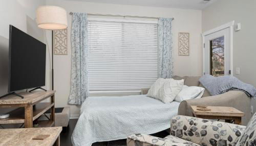 Sweet Tart Spot - Cozy TC Condo - Pet Friendly - Foto 4