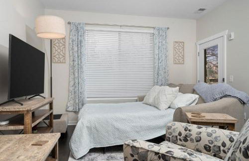 Sweet Tart Spot - Cozy TC Condo - Pet Friendly - Foto 4