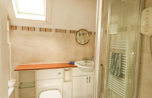 Bryn Teg Cottage - Photo 22