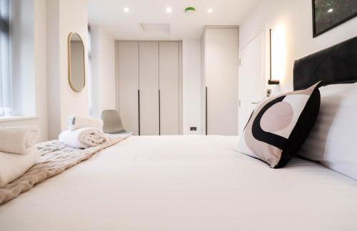 Modern 1-Bed Apartment in Buckinghamshire with Free WiFi, Parking & Garden - Foto 74