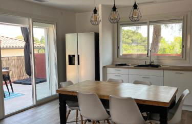 Sea, Sweet & Sun - Vue sur mer - T3 - Plage commerce et port à pieds - Foto 3