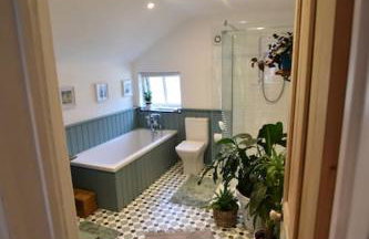 Perfect for Snowdon. Groups, families+dogs welcome - Photo 9