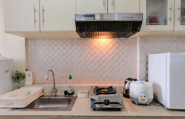 Homey 2Br Apartment At The Edge Bandung - Foto 9