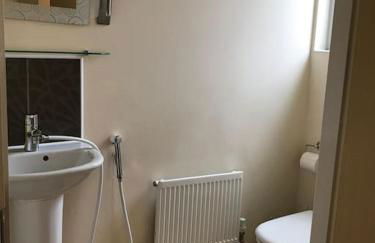 Cosy House near city centre and football stadium - Foto 3