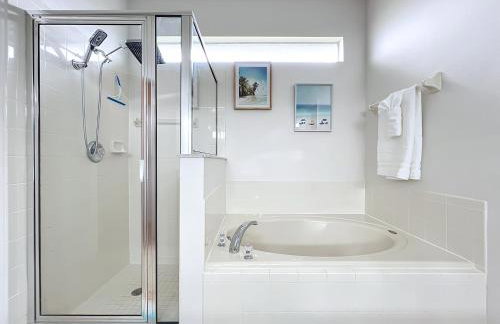 Beach Theme Vacation Pool Spa Home Mins to Disney - Foto 128