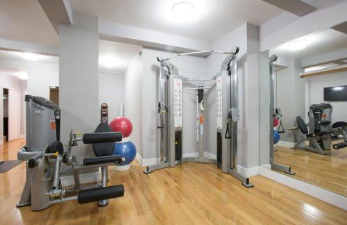 Blueground Murray Hill fitness center nr Bryant Park NYC-2171 - Foto 14