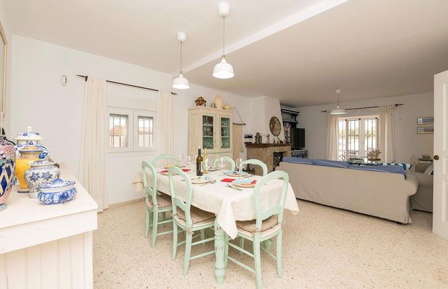 El Coto in Chiclana de la Frontera - Foto 17