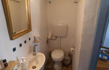 Traditional stone house with breathtaking view - Foto 13