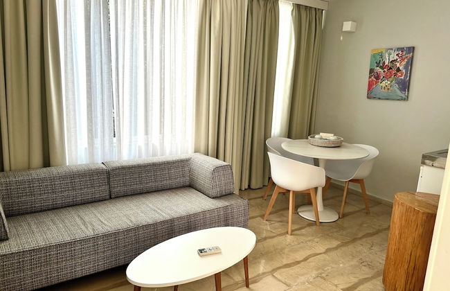 The Loriet - Foto 76