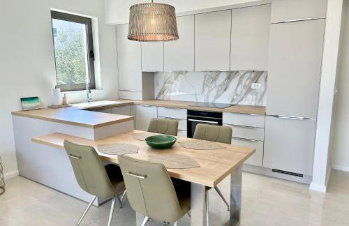 Villa Runčika Luxury Apartment - Photo 6