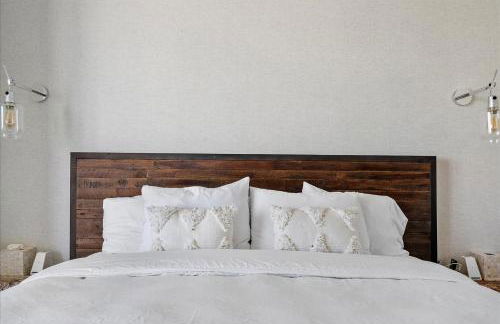 POSH Ocean View Penthouse - Heated Pool, Gym, Office! 10mins Beach - Foto 46