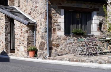 L'oustal Les Fayards - Foto 9