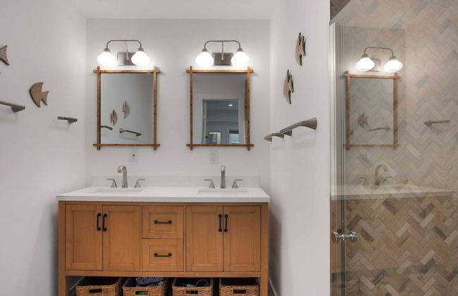 Shem Creek Retreat by Avantstay 10 Mins to Downtown Charleston Yard + Patio - Foto 16