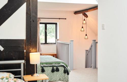 Farm stay close to Shakespeare's Stratford-upon-Avon - Photo 3