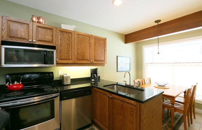 2BR Courtside at Topnotch Spa - Photo 7