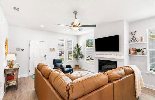 Gulfside Getaway - Photo 8