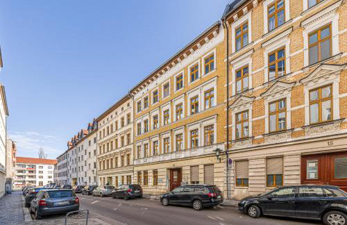 LeHaStays - Apartment Buckau 16 I WLAN I SmartTV - Photo 2