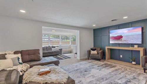 The Wisteria Oasis With heated pool and hot tub - Foto 5