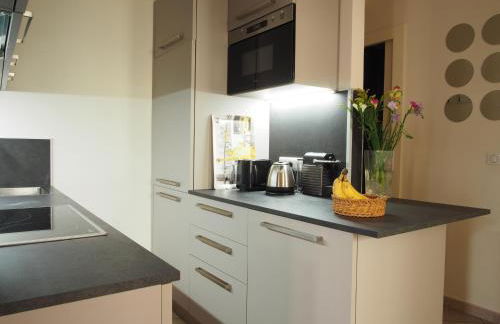 Nice Centre - Apartment with balcony and stunning sea view! - Photo 17