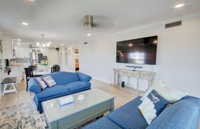 539 El Matador 2 Bedroom Condo by RedAwning - Photo 1