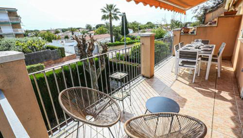 LITORAL COSTA DORADA - BAHIA DORADA Only families - Photo 5